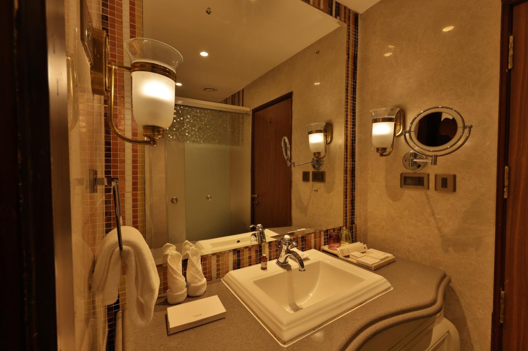 Fragrant Nature Munnar - A Five Star Classified Hotel Номер фото